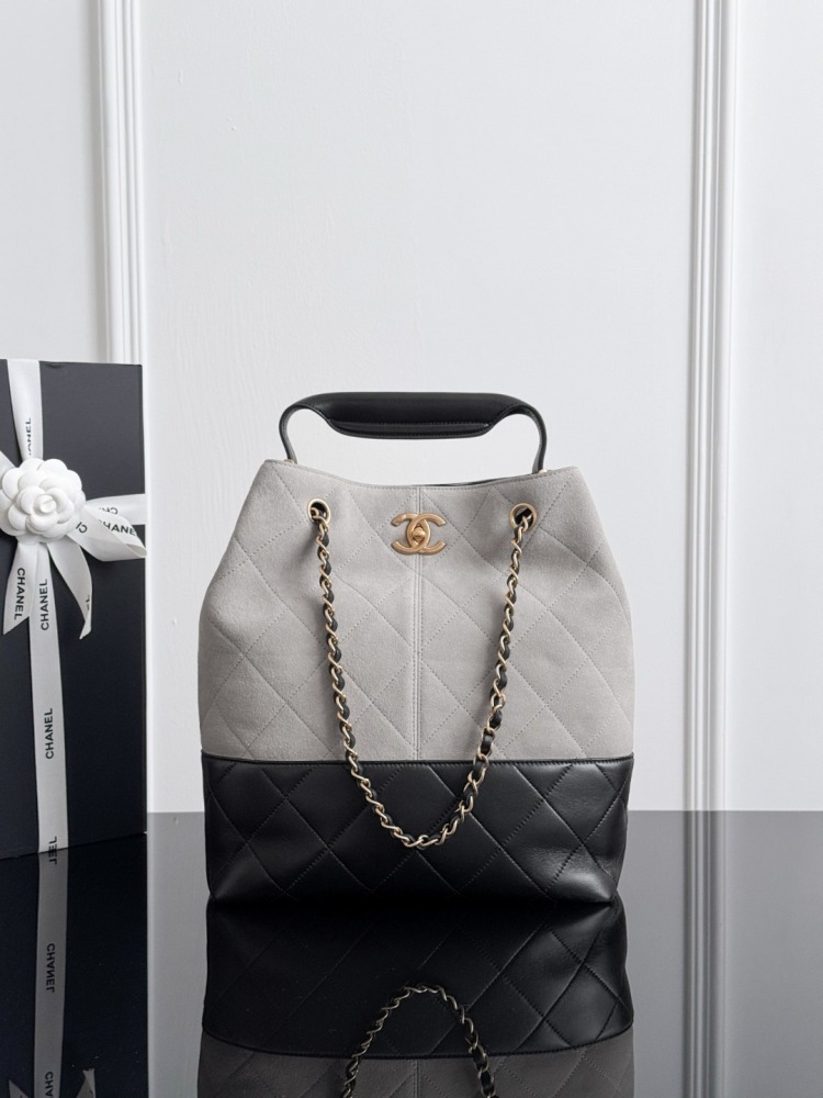CHANEL（シャネル）25A シリーズ スエード＆レザー コンビ Hobo バケツバッグ グレー コピー品