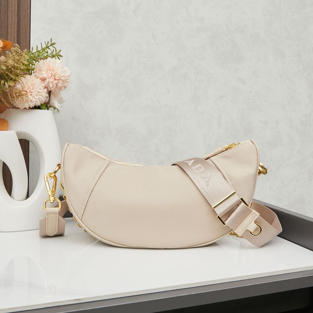Prada（プラダ）Re-Edition 2005 再生ナイロン ヘビーデューティー Hobo バッグ コピー品