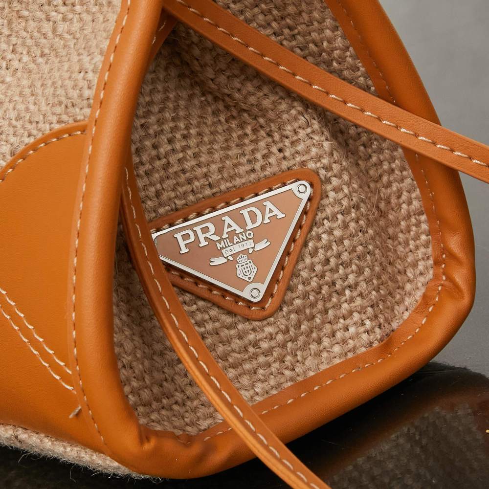 Prada（プラダ）Bonnie（ボニー）リネン＆オイルレザー コンビ トートバッグ 小型 横型 ブラウン コピー品