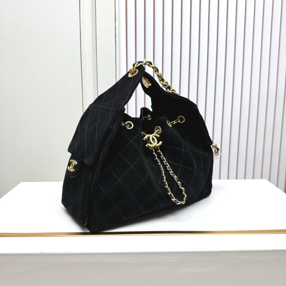 Chanel（シャネル）25C マットカーフスキン Hobo 腋下バッグ 小型 30x26x14cm ブラック コピー品