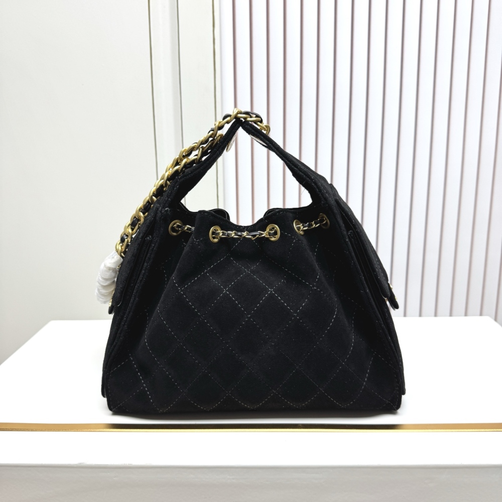 Chanel（シャネル）25C マットカーフスキン Hobo 腋下バッグ 小型 30x26x14cm ブラック コピー品