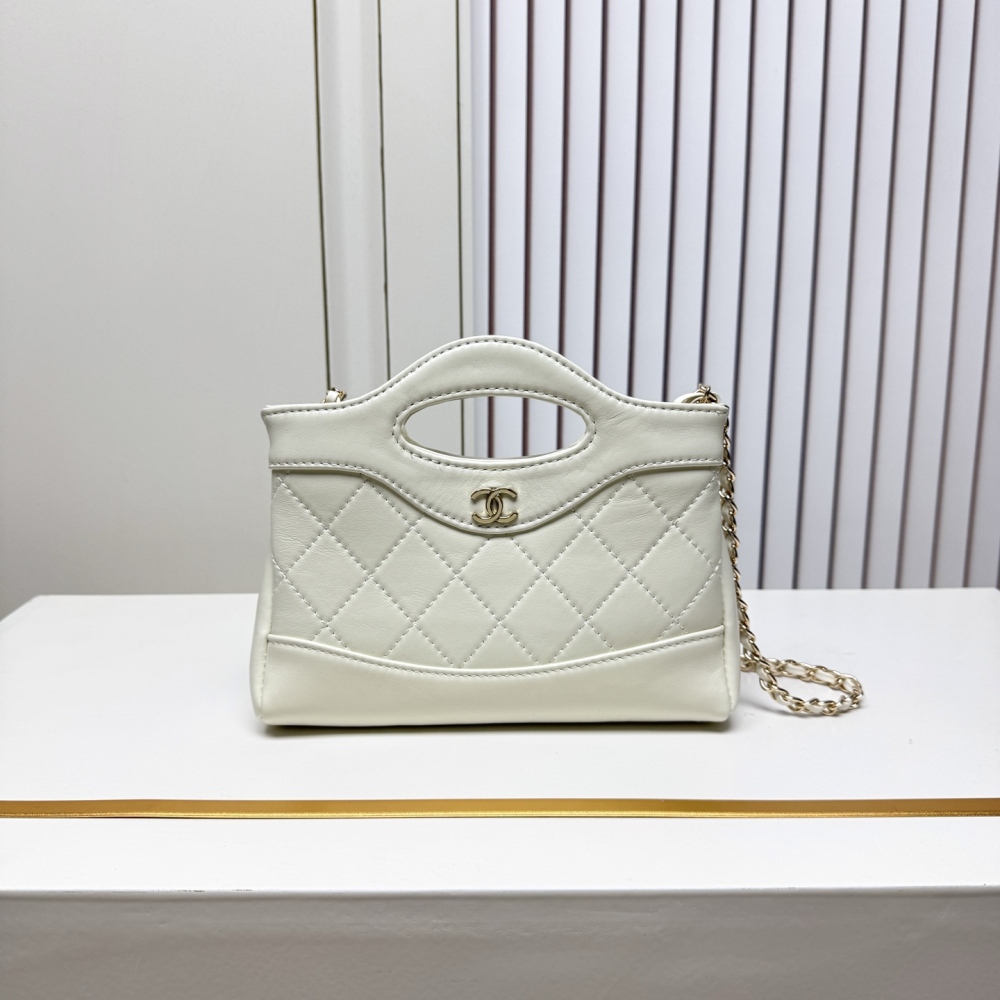 Chanel（シャネル）31 Bag Nano（ミニサイズ）ホワイト コピー品