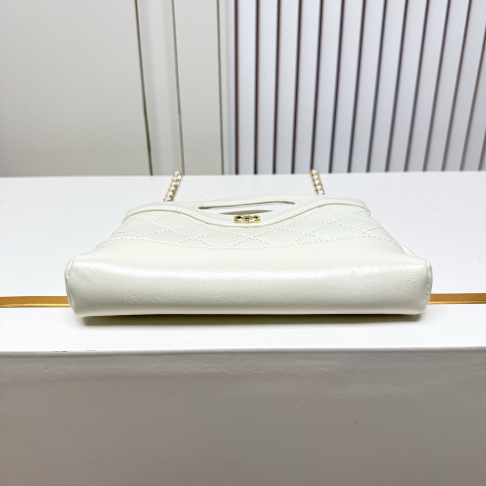 Chanel（シャネル）31 Bag Nano（ミニサイズ）ホワイト コピー品