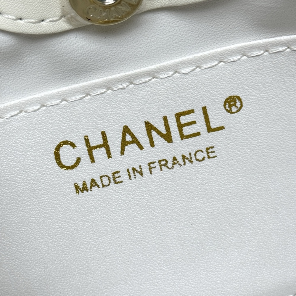 Chanel（シャネル）31 Bag Nano（ミニサイズ）ホワイト コピー品