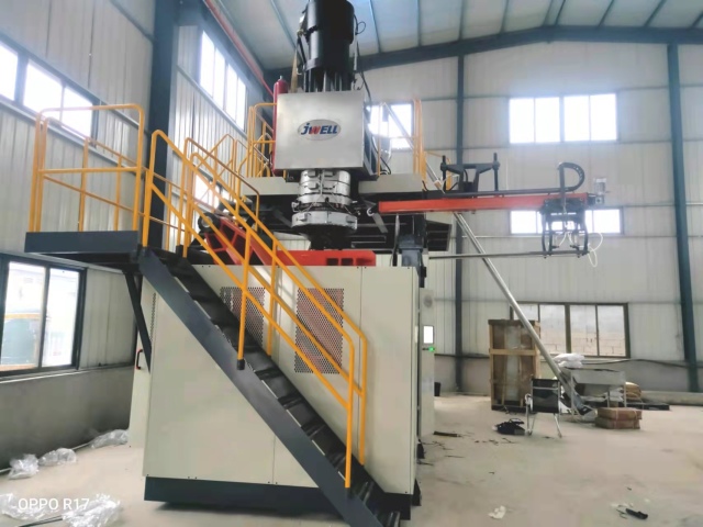 2000ltr blow molding machine for double face pallet