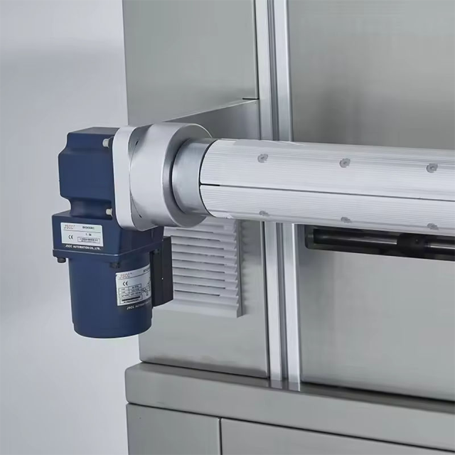 DQ305L-E Vertical MAP Gas Flush Packaging Machine 280mm Film