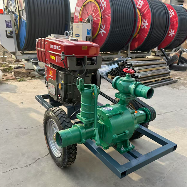Single-Gun Hose Reel Irrigator for Large Fields with Adjustable Water Flow