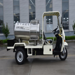 Mobile Milk Feeding Cart  Dairy Farm Livestock Feeding 500L Capacity