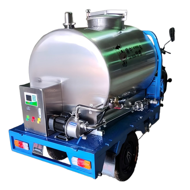 Kingpeng Electric Mobile Feeding Vehicle 500L Tank for Cattle and Calves