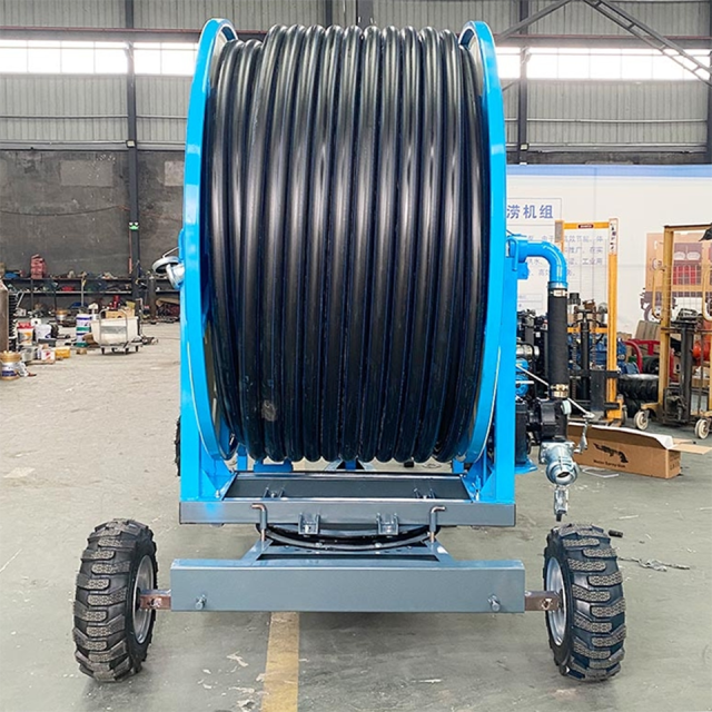 Center Pivot Irrigation System with Up to 800m Coverage for Large-Scale Farms