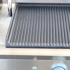 Electric Sandwich Grill E-DPX-11 Non-Stick Countertop Grill for Café and Snack Bar