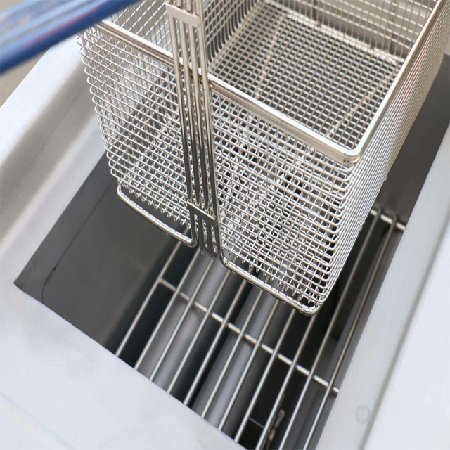 Commercial Gas Fryer XKE Double Tank for Foodservice Kitchens 31kW