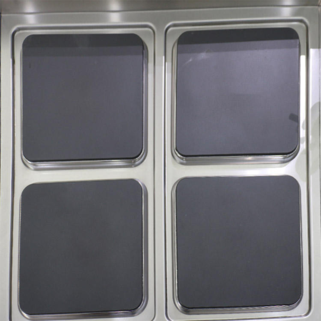 Space-Saving 4-Burner Electric Range for Commercial Kitchens