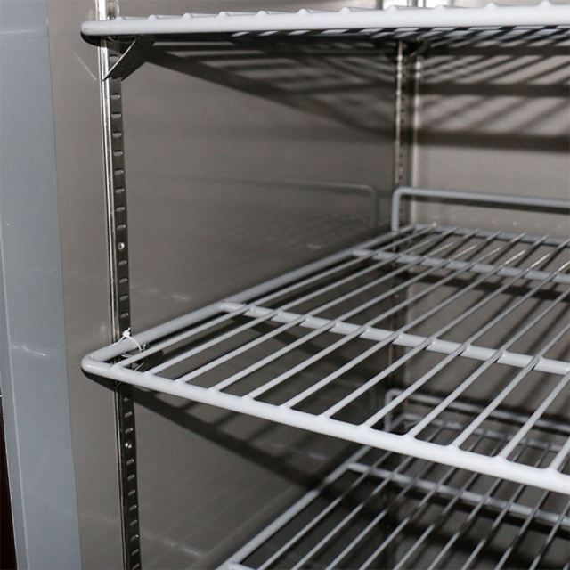 Spacious Glass Door Upright Refrigerator for Restaurant and Retail Display