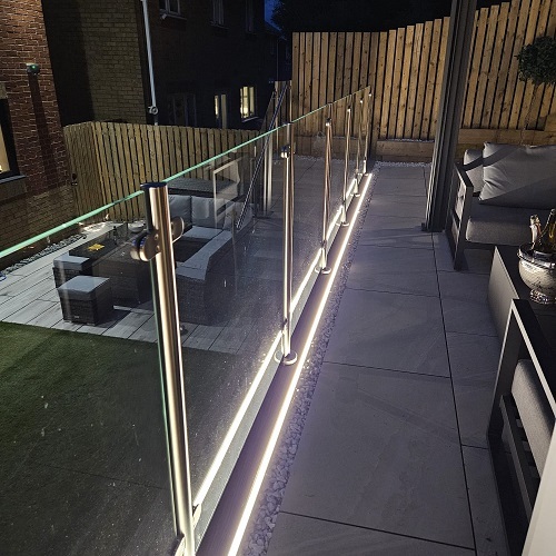 Glass Railing Post System