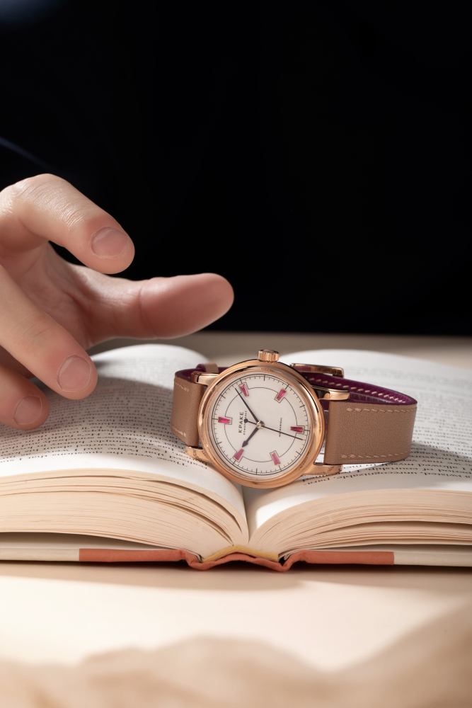 White dial with rubies