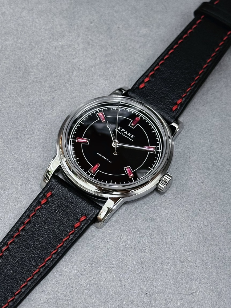 KPAKE 11.09 SPECIAL EDITION – ELEGANT BLACK WITH NATURAL RUBIES