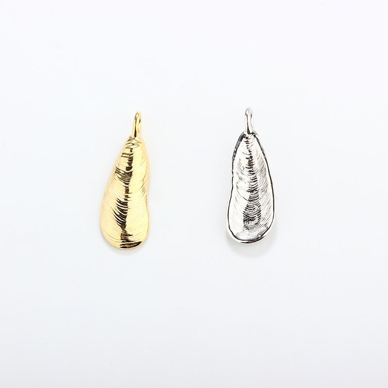 925 Sterling Silver Ocean Long Shell Conch Charm