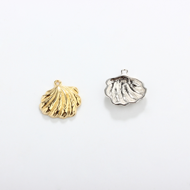 925 Sterling Silver Textured Shell Scallop Chram