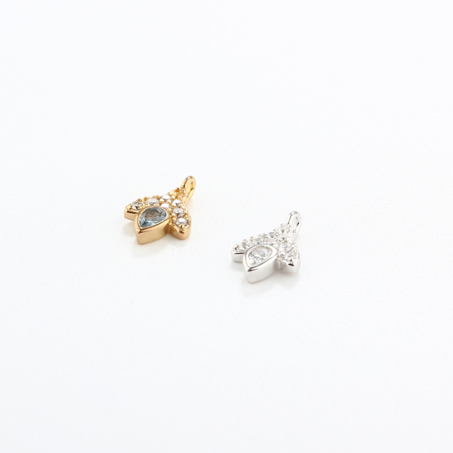 925 Sterling Silver CZ Leaf Charm