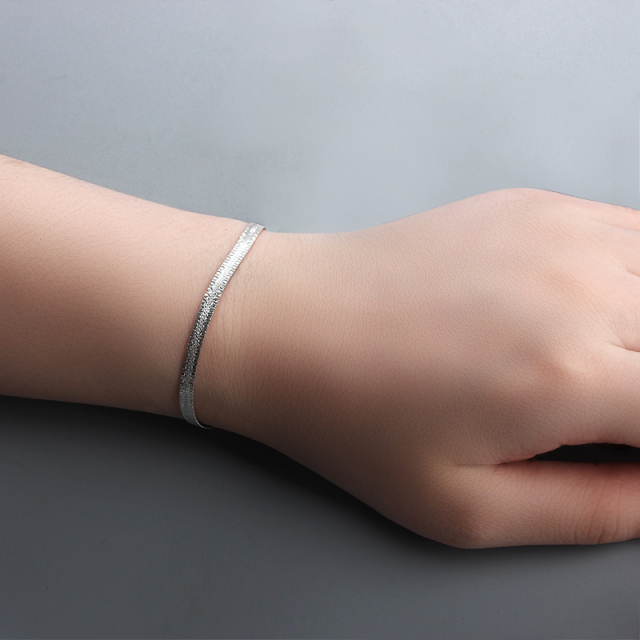 925 Sterling Silver Stardust Flat Herringbone Chain