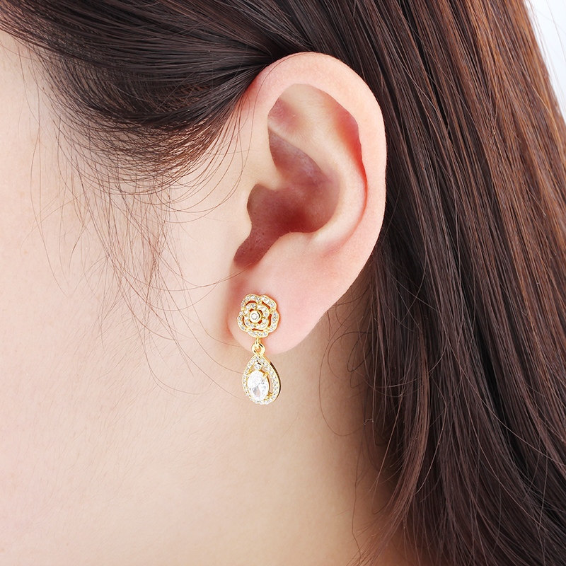 925 Sterling Silver Flower CZ Earrings Studs