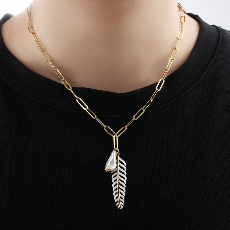 925 Silver Asymmetric Chain Necklace with Pearl Bead & Feather Charm