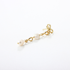 925 Sterling Silver Bow Baroque Pearl Earrings Studs