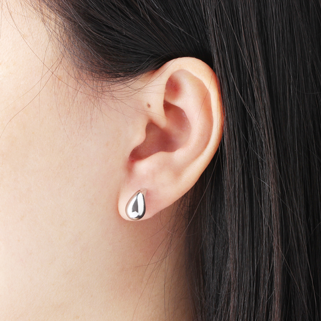 999 Sterling Silver Chunky Teardrop Earrings Studs