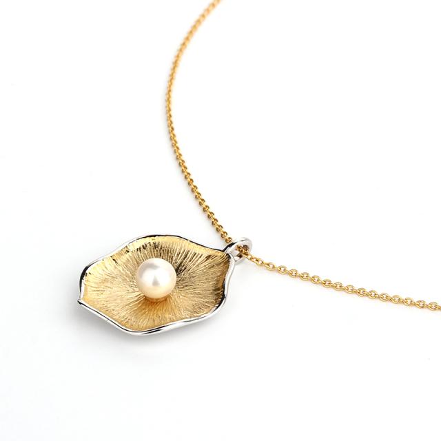 925 Sterling Silver Two-Tone Lotus Leaf Pearl Pendant