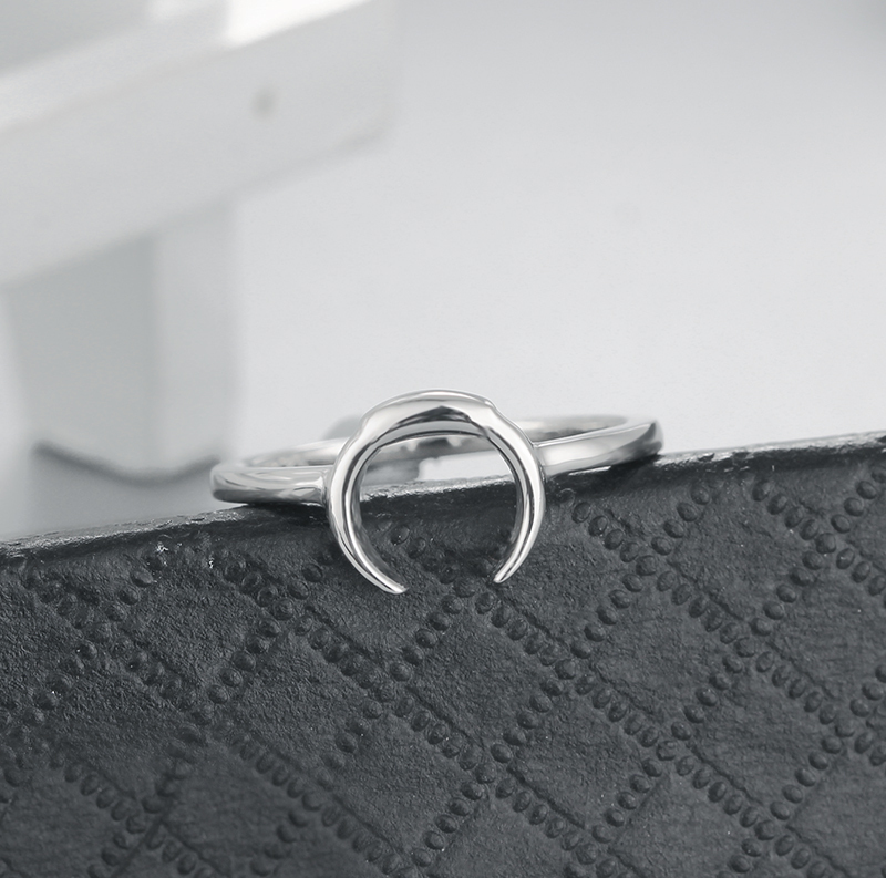 925 Sterling Silver Moon Open Ring