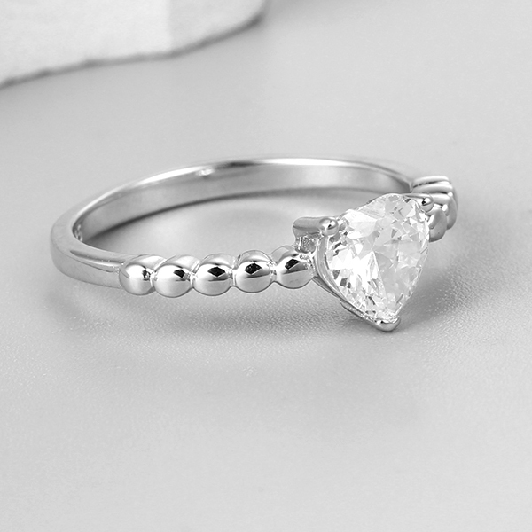 925 Sterling Silver Heart Shape Zircon Ring