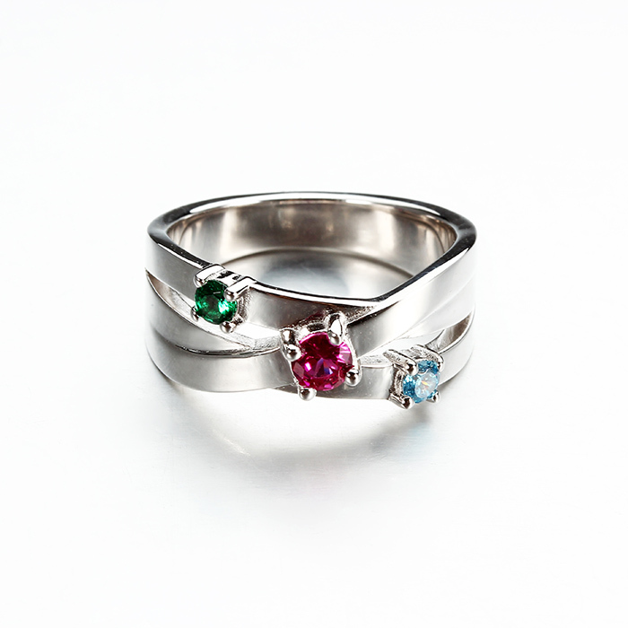 925 Sterling Silver Crisscross Twist Multi-CZ Ring