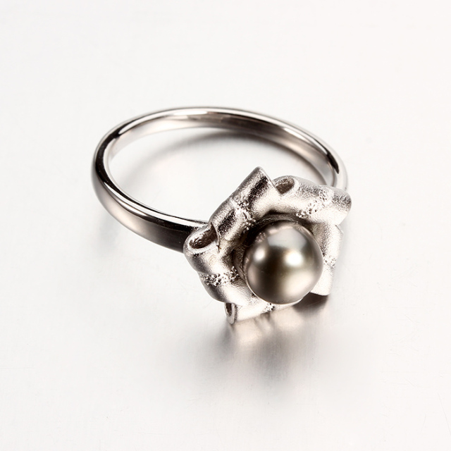 925 Sterling Silver Flower Tahitian Black Pearl Ring