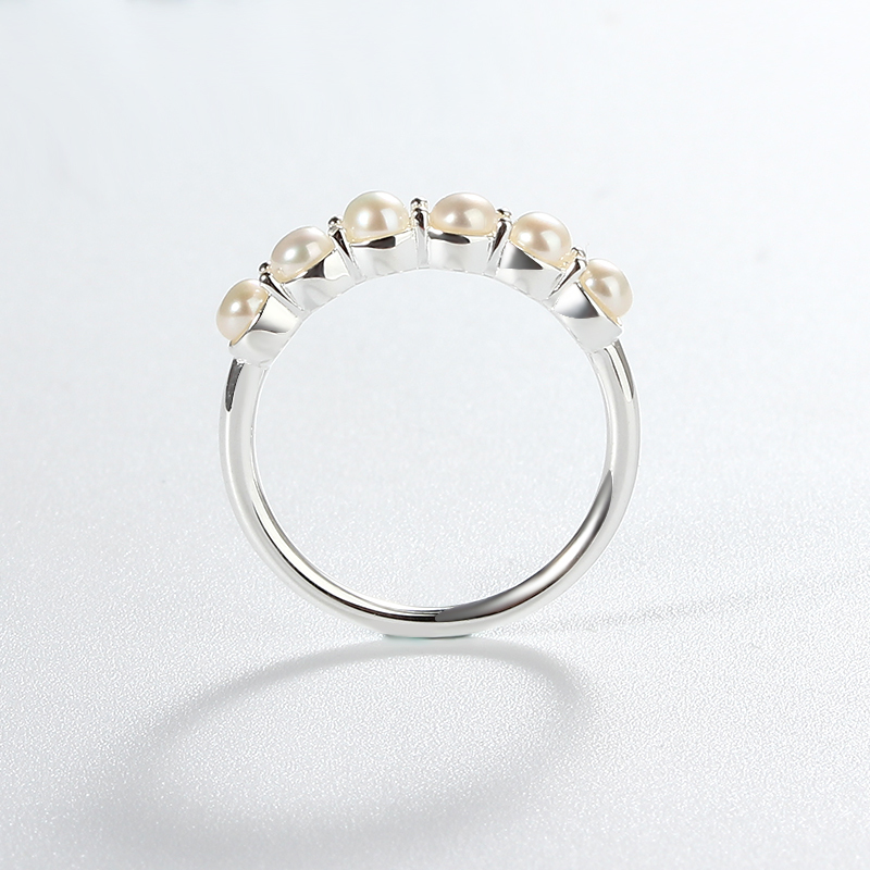 925 Sterling Silver Delicate Pearl Ring