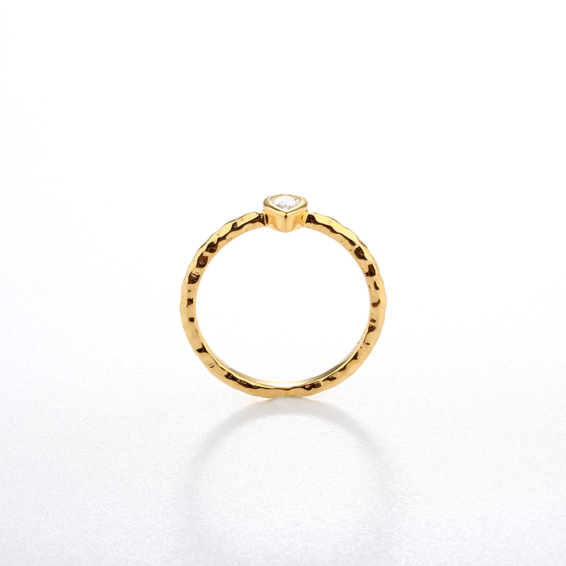 925 Sterling Silver Hammered Pear-Shaped CZ Thin Band Ring
