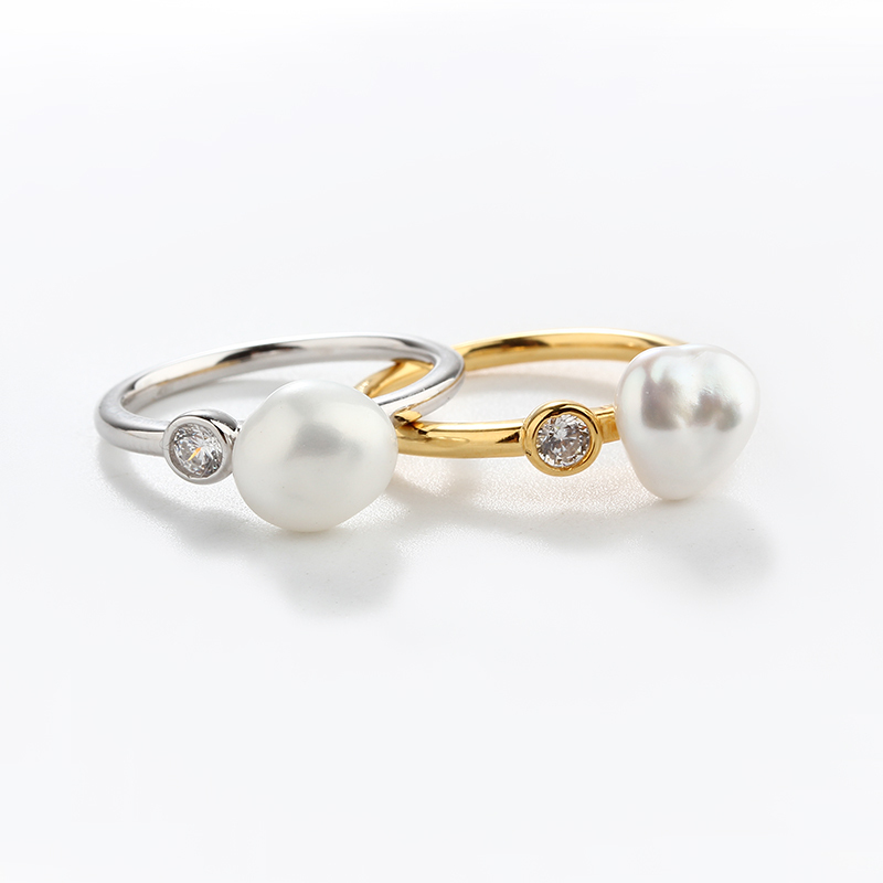 925 Sterling Silver Baroque Pearl & Custom CZ Band Ring