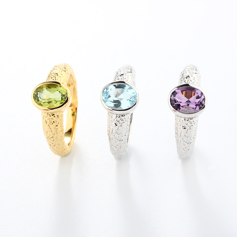 925 Sterling Silver Hammered Oval Gemstone Ring