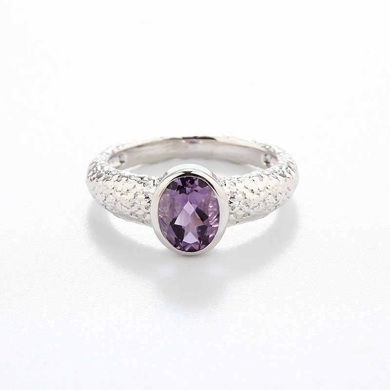 925 Sterling Silver Hammered Oval Gemstone Ring