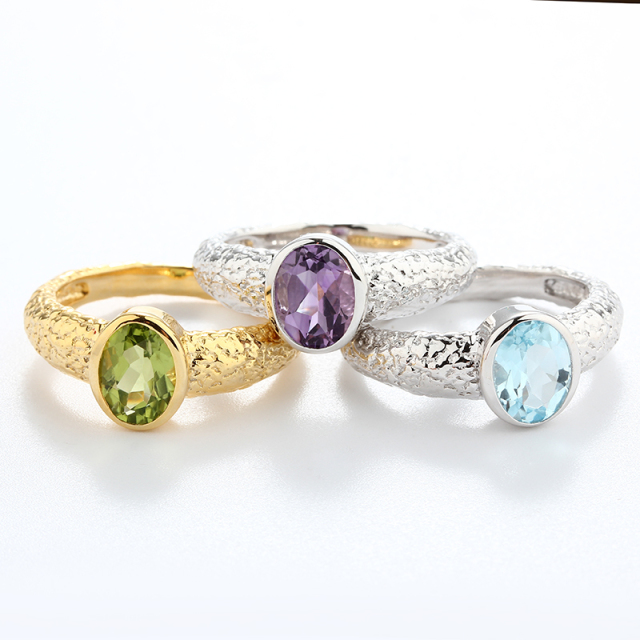 925 Sterling Silver Hammered Oval Gemstone Ring