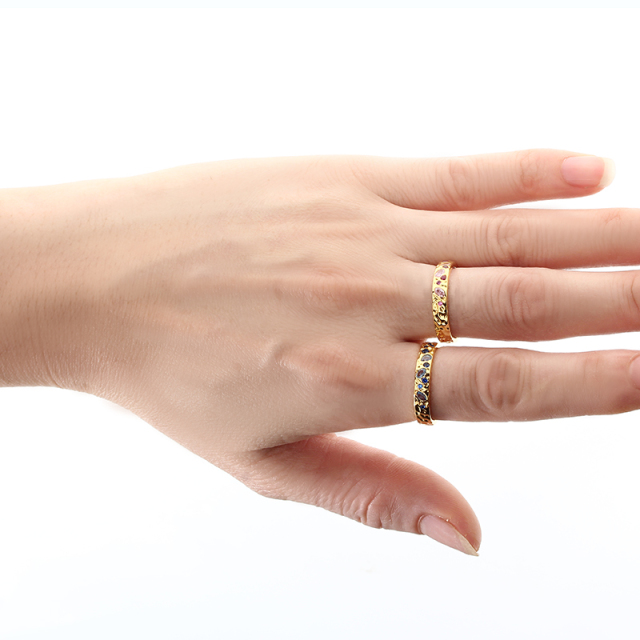 925 Sterling Silver Hammered Mixed-Cut CZ Ring