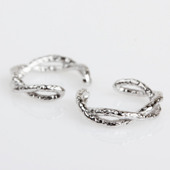 925 Sterling Silver Textured Twisted Link Ear Cuff