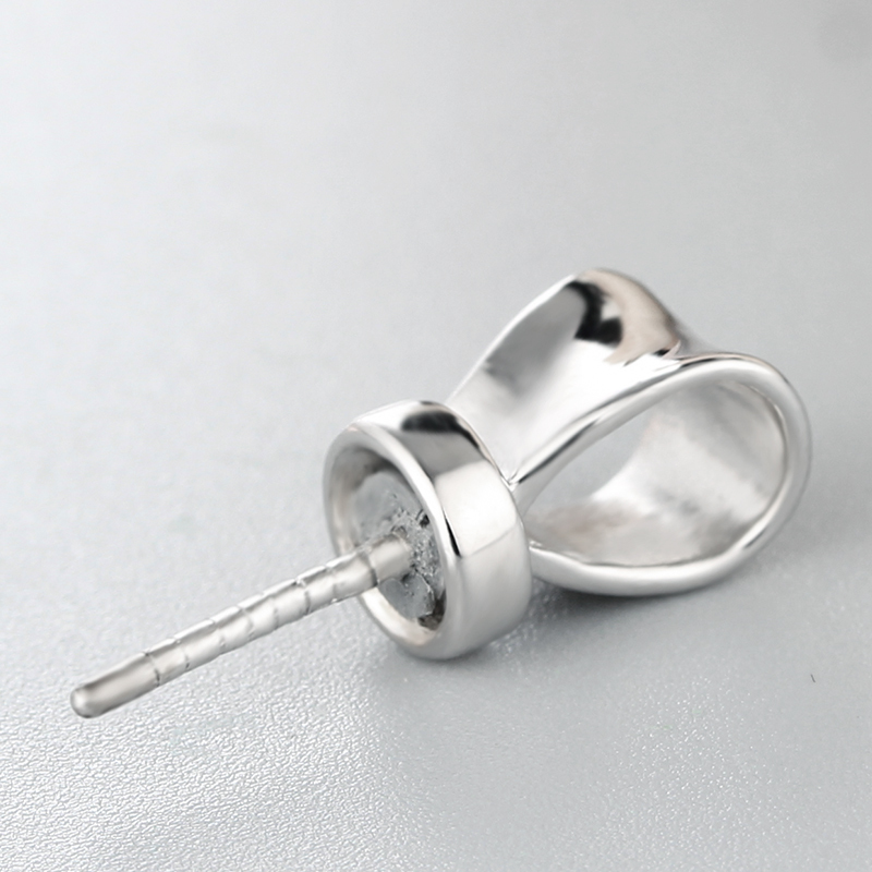 925 Sterling Silver Simple Pendant With Pearl Cup