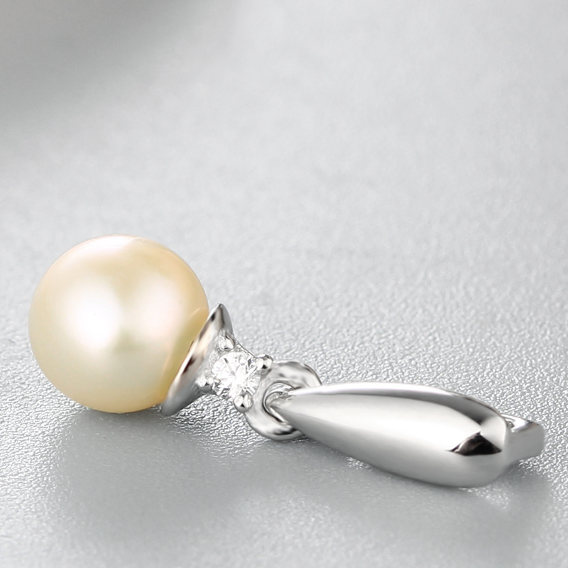 925 Sterling Silver CZ Stone Simple Waterdrop Pendant For Pearl