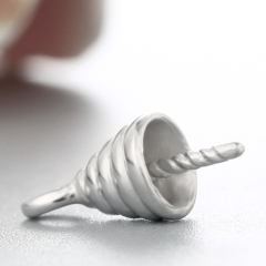 925 Sterling Silver Whirling Horn Pendant With Pearl Cups