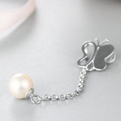 925 Sterling Silver Butterfly Pendant With Long Chain Pearl Mounting