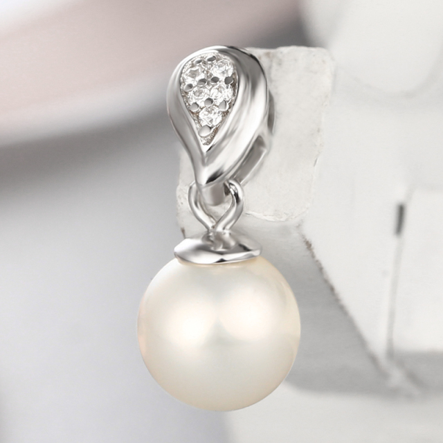 925 Sterling Silver CZ Stone Unique Waterdrop Pendant For Pearl