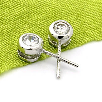 925 Sterling Silver Round CZ Stone Pendant For Pearl