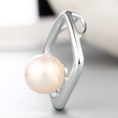 925 Sterling Silver Diamond Shaped Pendant Pearl Caps
