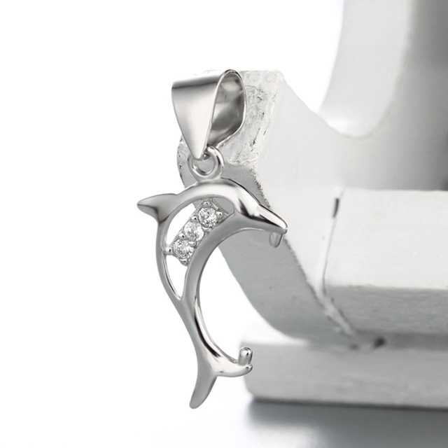 925 Sterling Silver CZ Stone Hollow Dolphin Pendant Clasps